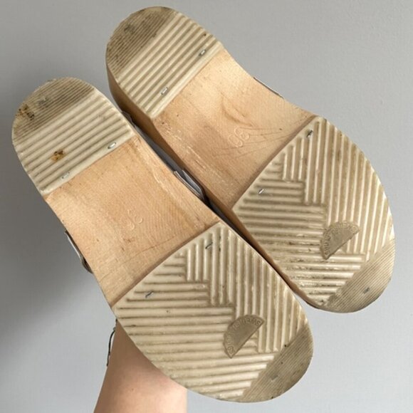 🛑 White Leather Slip-on Classic Leather Swedish Clogs - 36/5-5.5US - Picture 6 of 7